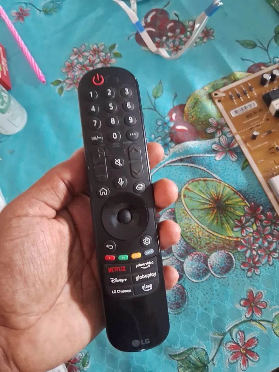 Placa mãe, placa de carga, power com módulo Wi-Fi e Bluetooth, controle..TV LG 55UR8750PSA - Foto 2