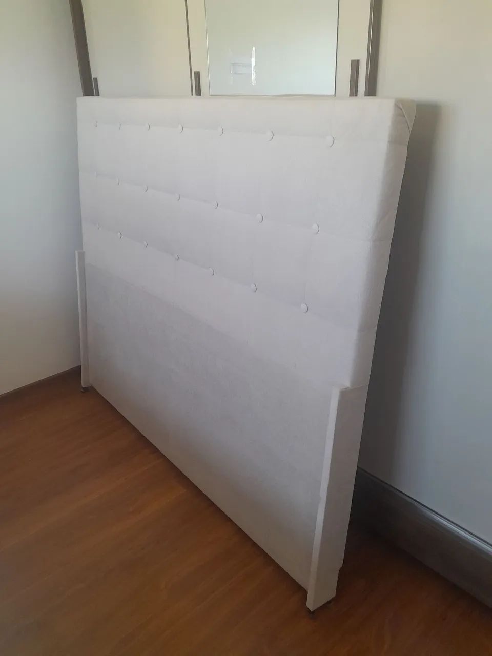 Vendo cabeceira de cama casal. - Foto 2