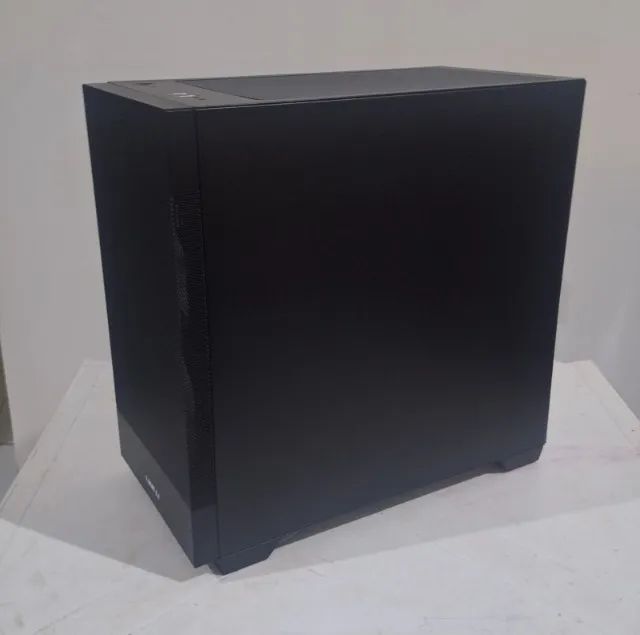 Gabinete Lian Li Lancool 205m Mesh - Foto 2