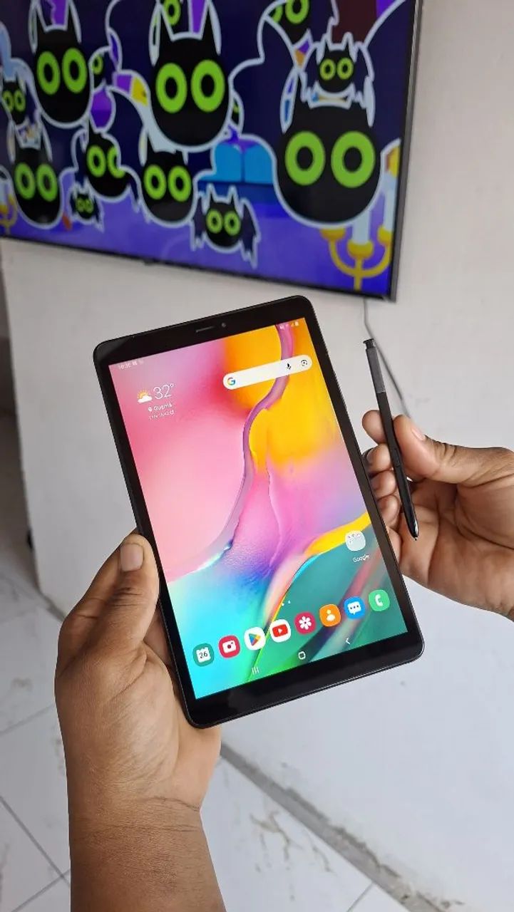 Tab A Tablet Samsung com Caneta S Pen 32Gbs 8 polegadas chip 4G faz ligacao
