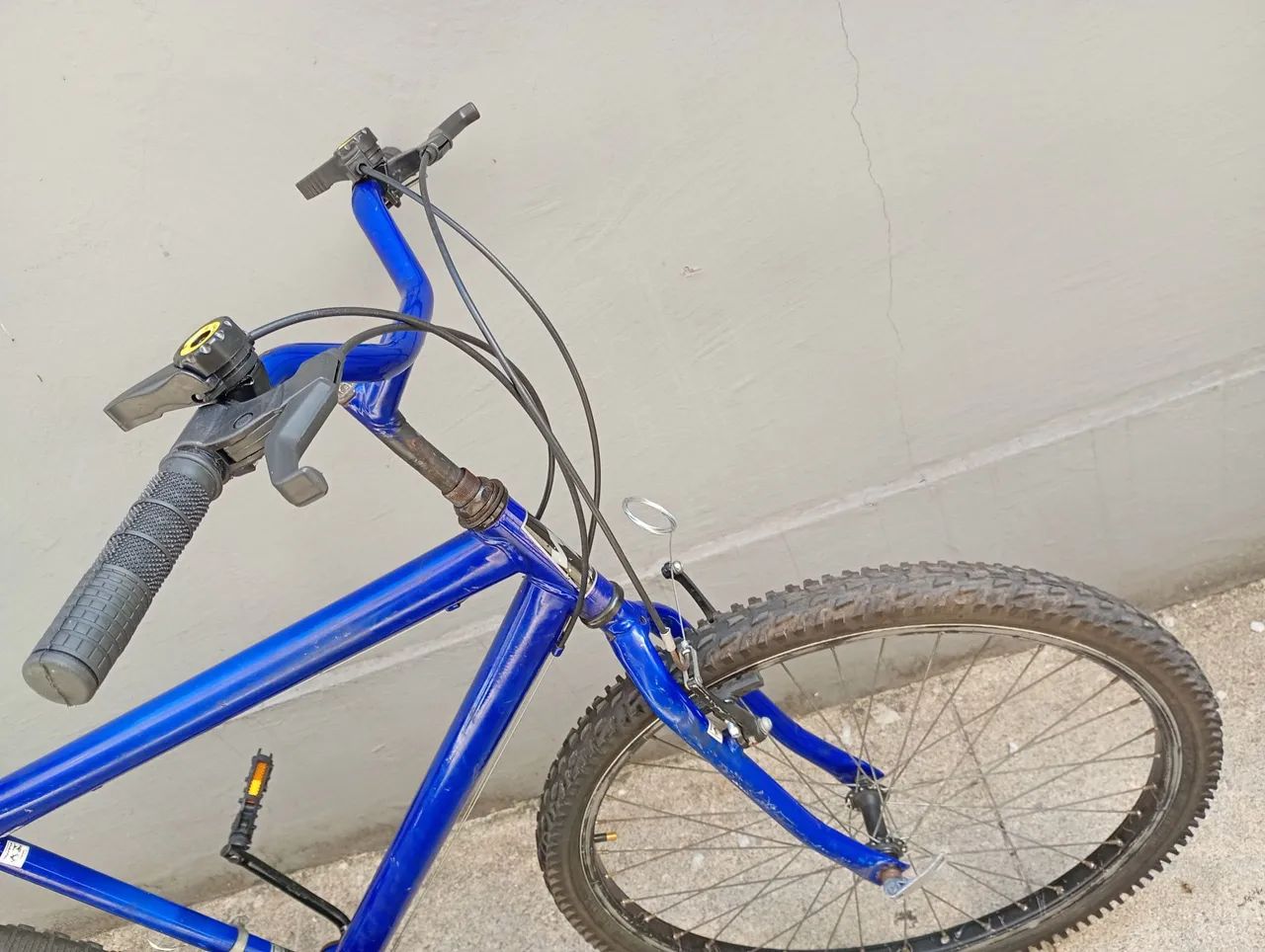 Bicicleta azul 21 marchas - Foto 3