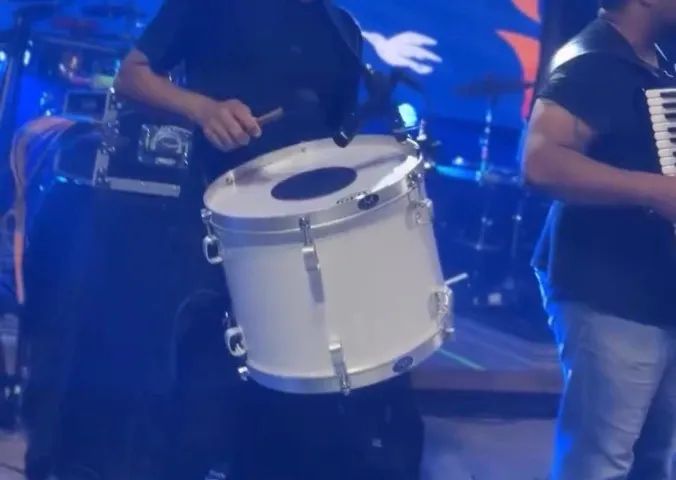 Zabumba completa com bag, correia de couro, garra e triângulo - Foto 2