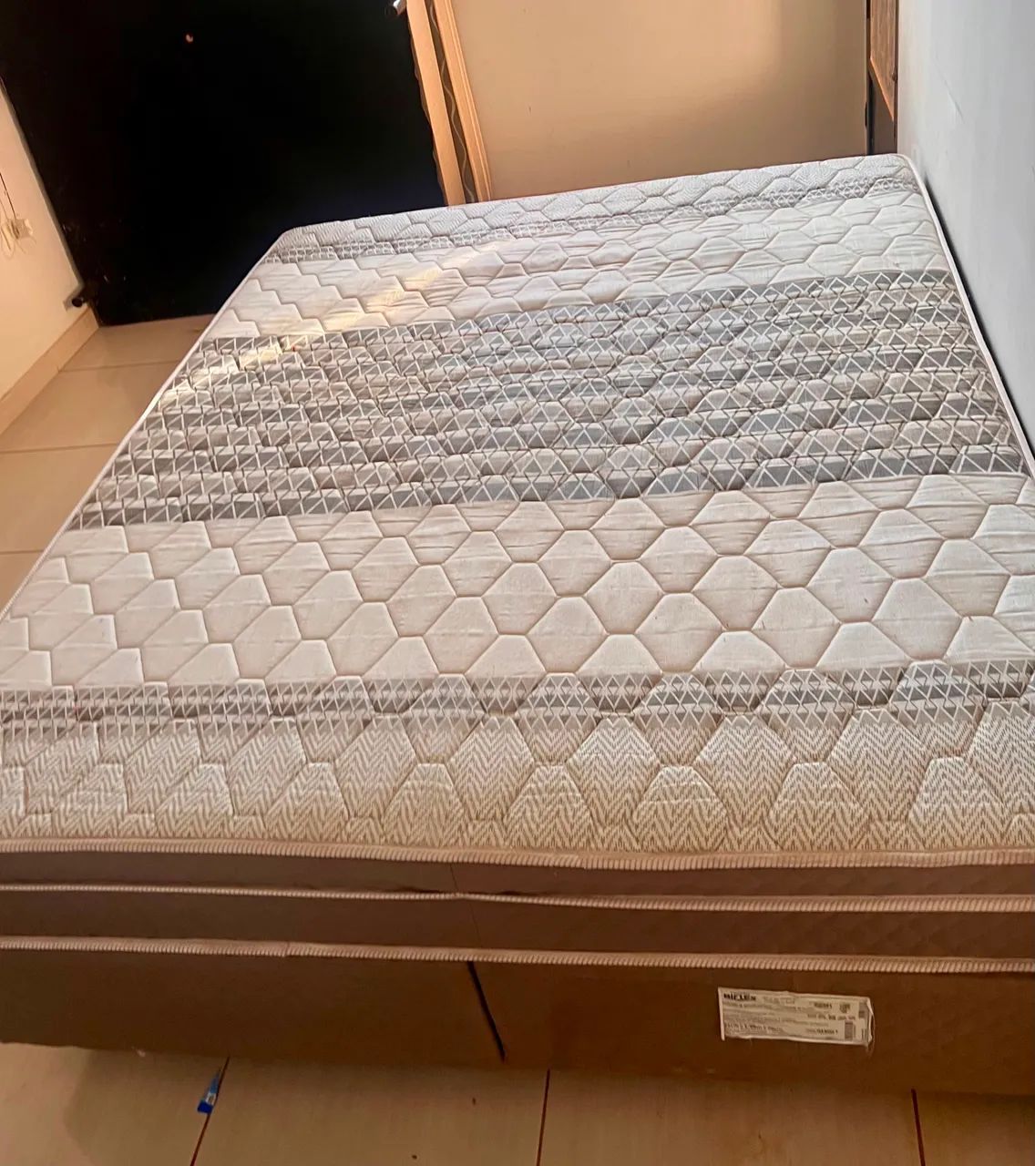 Cama Queen - Foto 3