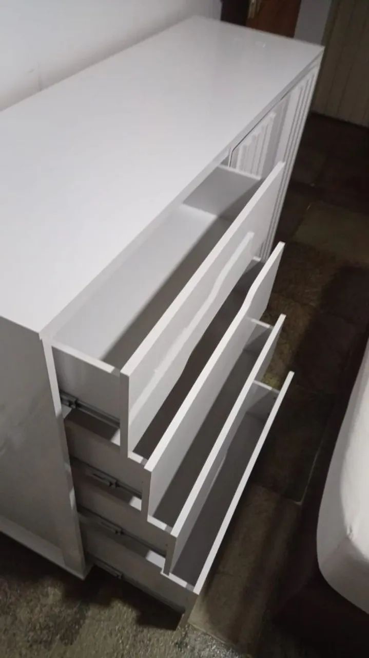 Vende se cômoda branca. - Foto 2