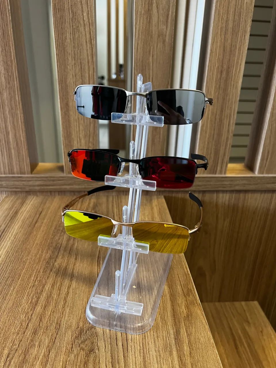 Óculos de sol vilão 