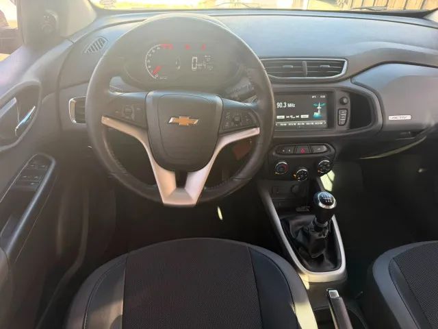 Chevrolet Onix Activ 1.4 8V Flex Mec. 4P 2019 - Foto 9