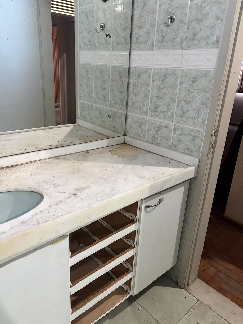 VENDO BALCÃO DE GRANITO