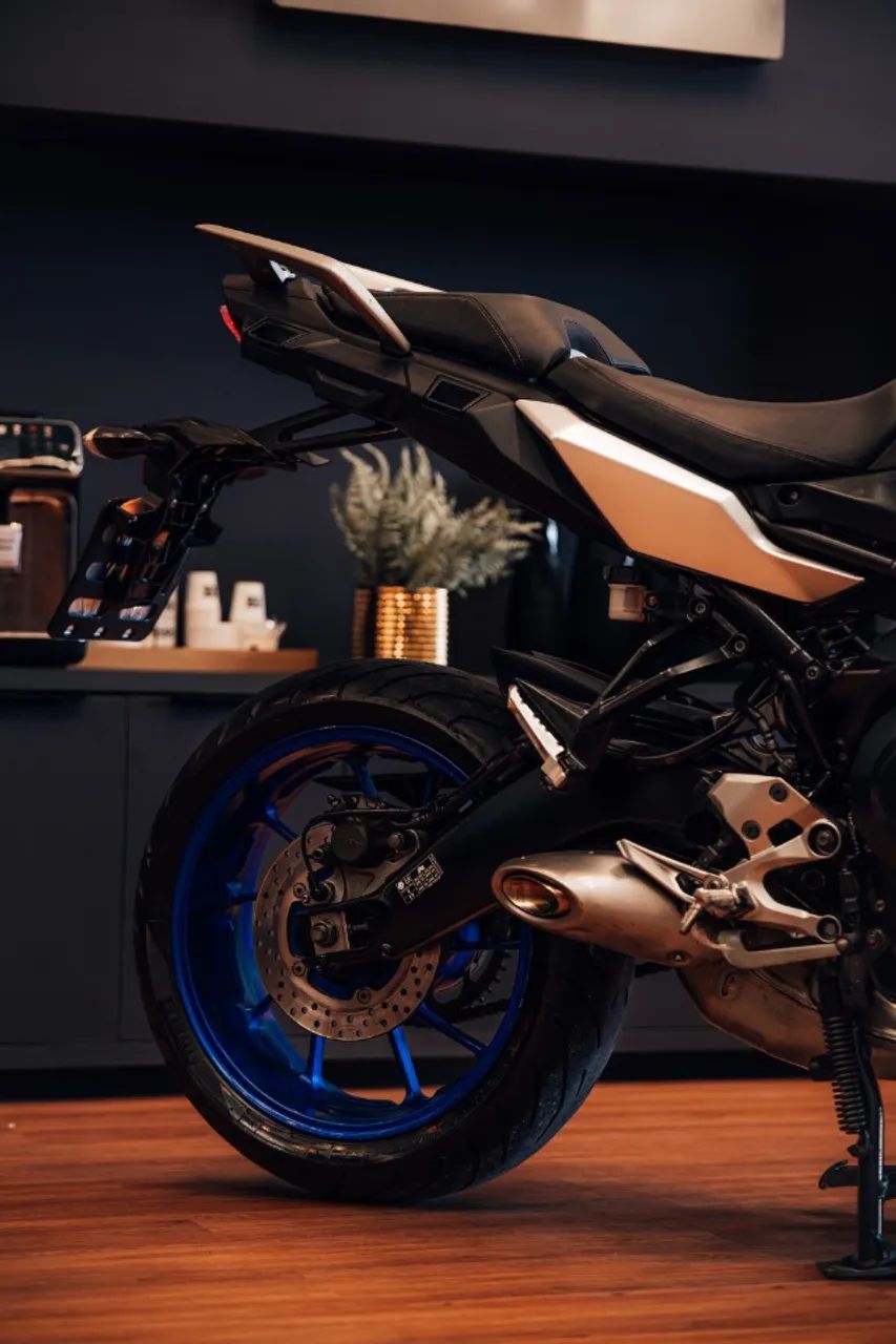 Tracer 900 GT ABS 2021 - Foto 3