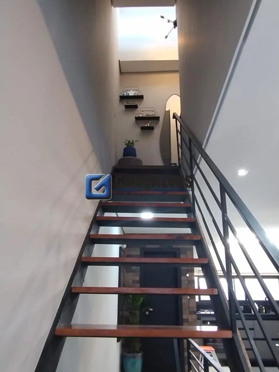 SOBRADO 03 dormitórios sendo 01 suíte Á VENDA BAIRRO DOS CASA São Bernardo do Campo -/SP - Foto 5