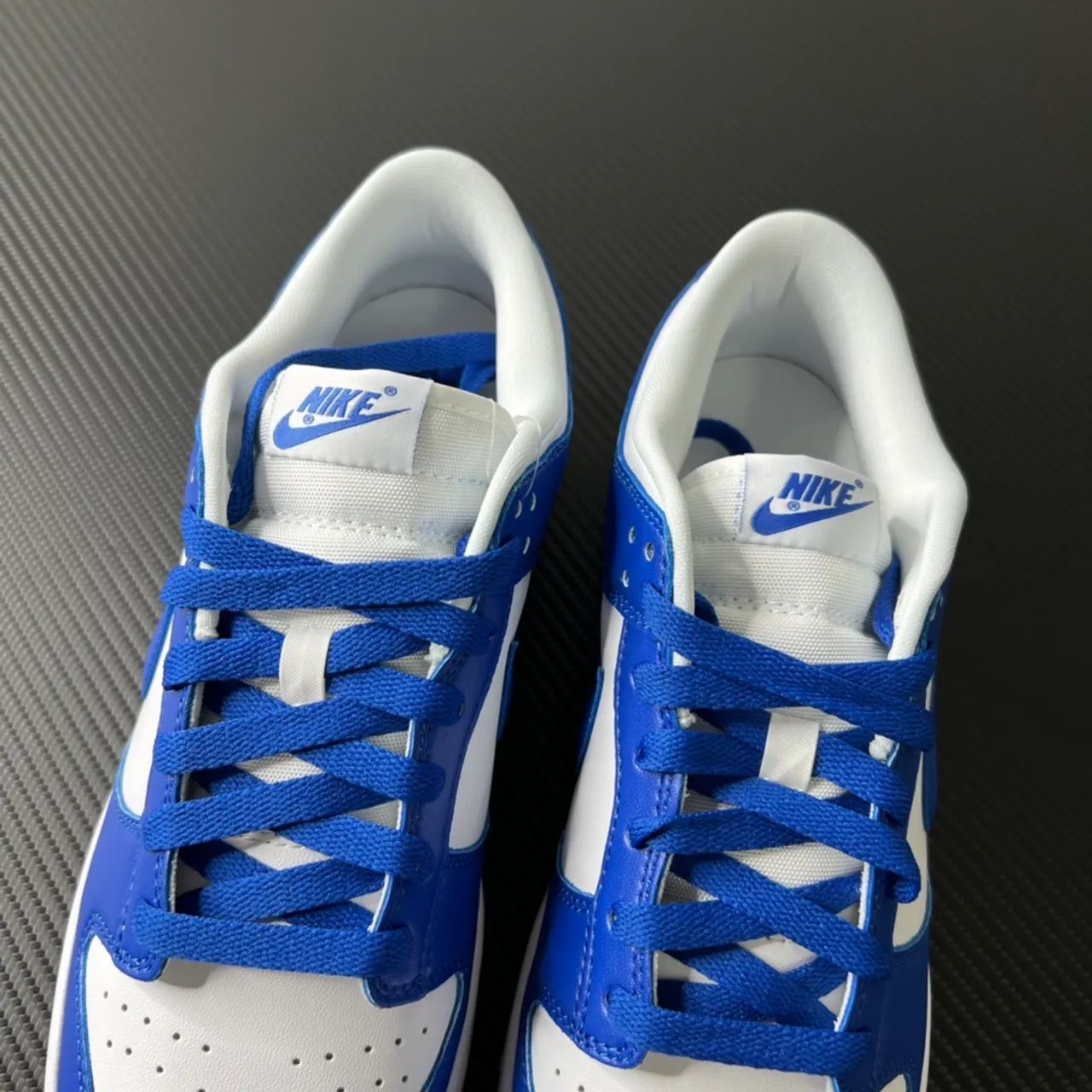 Nike dunk azul e branco 41 - Foto 2