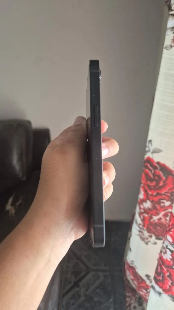 iPhone 16e - 128GB (Pra vender logo)  - Foto 3