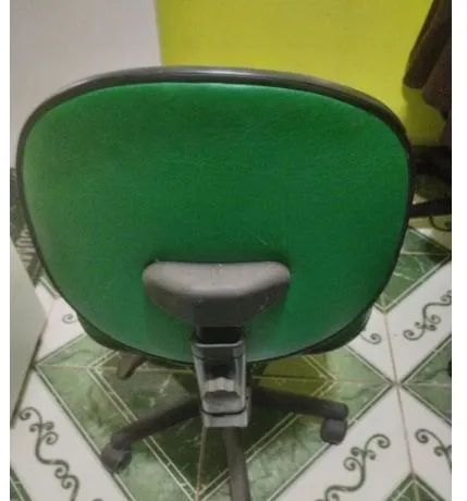 Cadeira de Escritório Verde - Foto 3