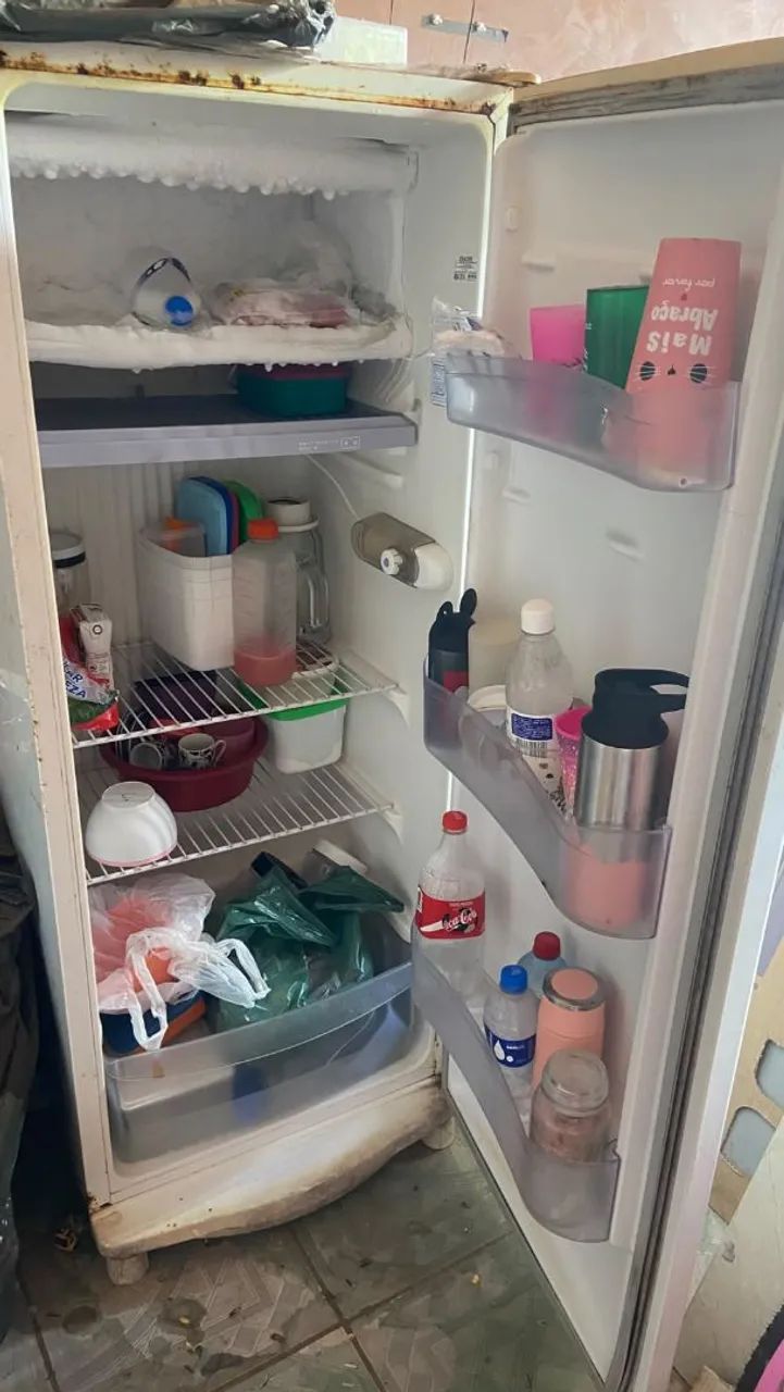Vendo geladeira Consul 