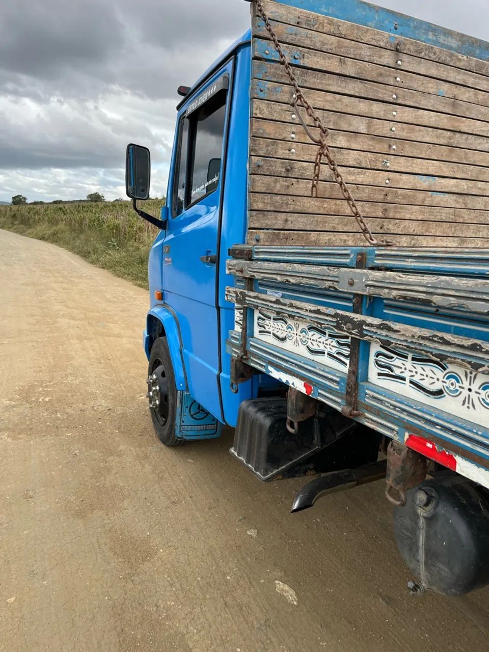 Mercedes 710 ano 1998 - Foto 4