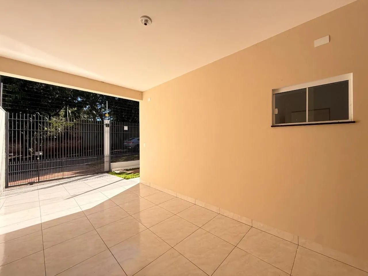 Casa à venda em Maringá, Jardim Verônica, com 3 quartos, com 149.6 m² - Foto 3