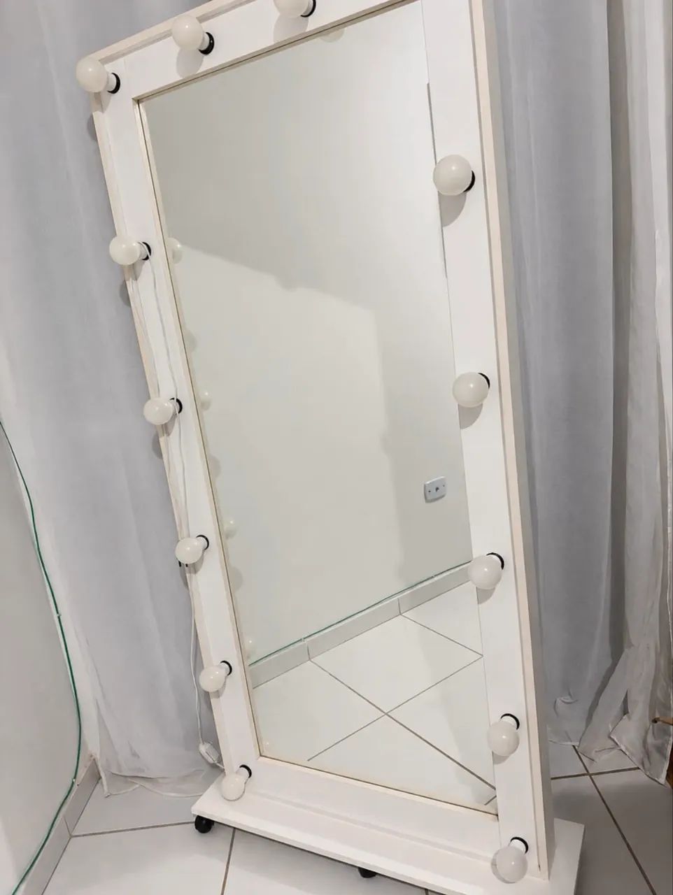Espelho camarim 500,00