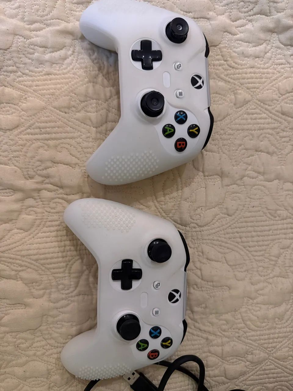 ENDOIDEI - 2 CONTROLES + KINECT DO XBOX ONE - Foto 2