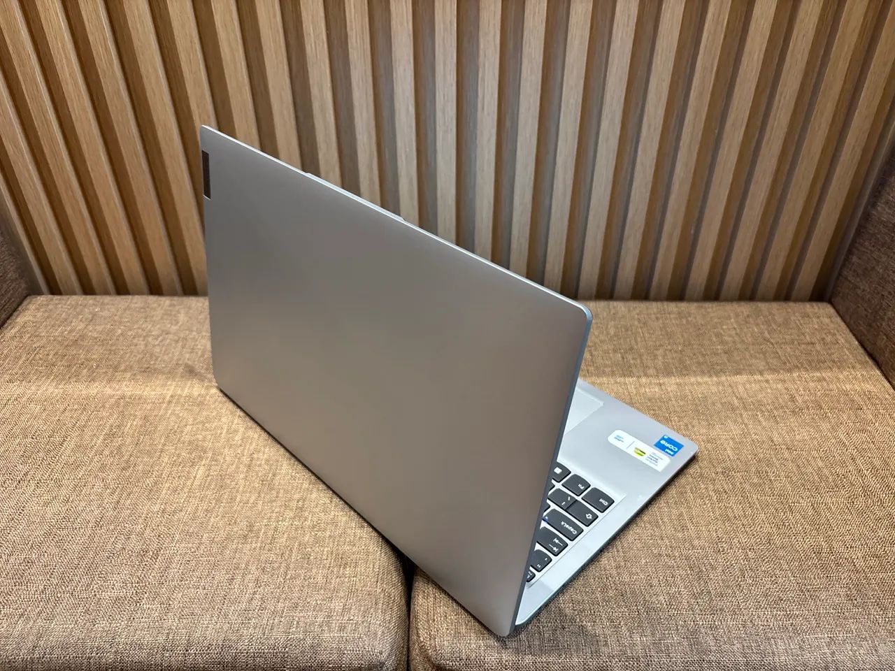 Notebook Lenovo NOVÍSSIMO core I3  - Foto 3