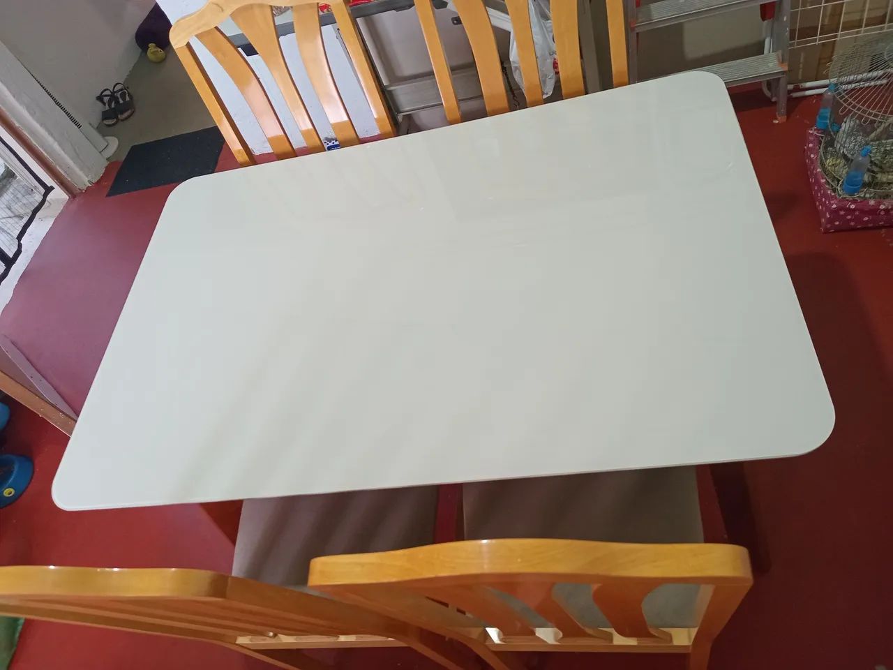 Vende se uma mesa - Foto 2