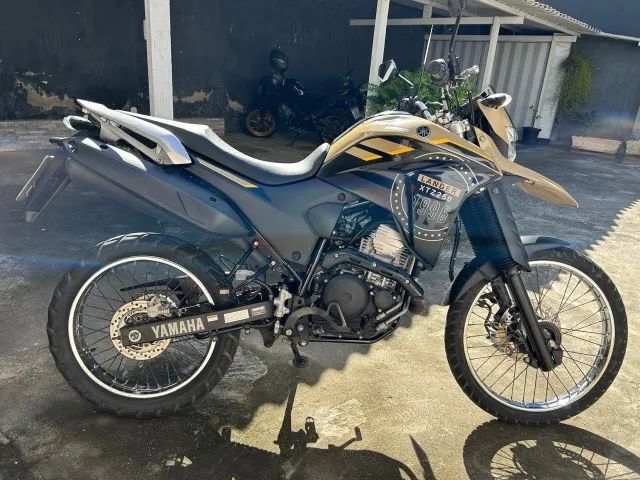 Vendo moto Lander