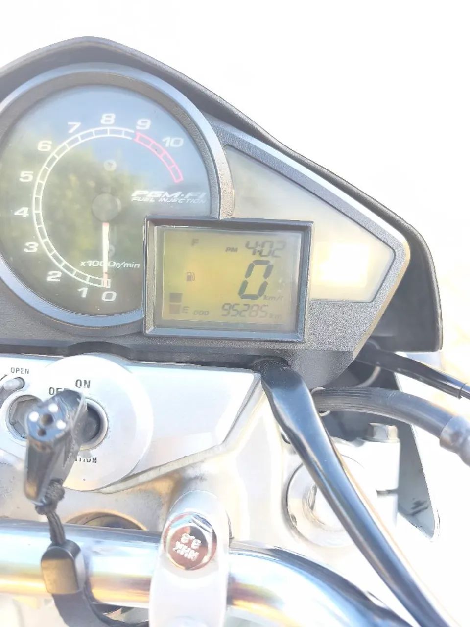 CB 300r 2014  - Foto 2