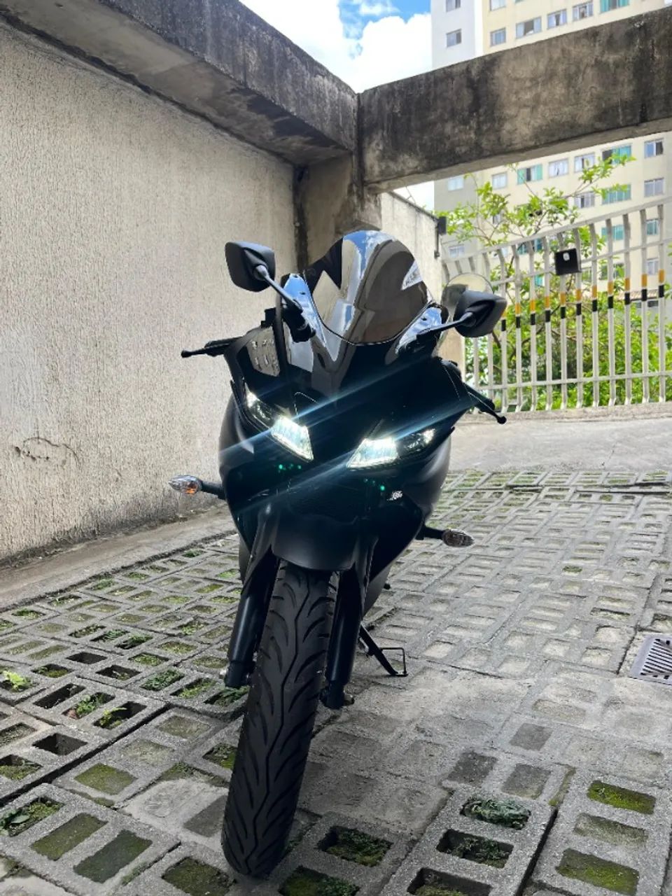 Yamaha YZF R15 ABS - Foto 2
