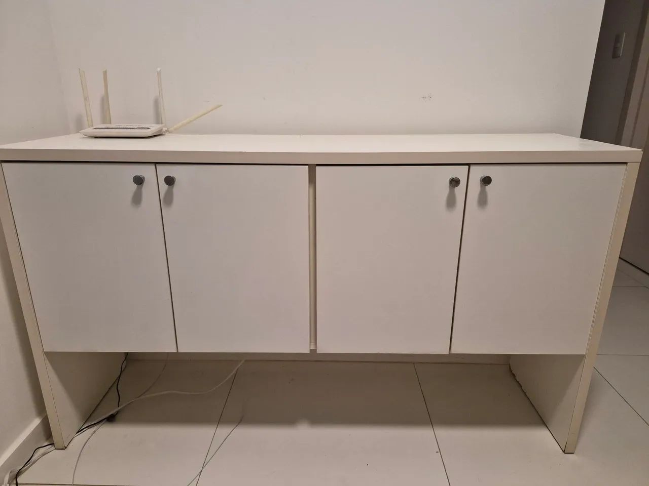Rack / cômoda branca