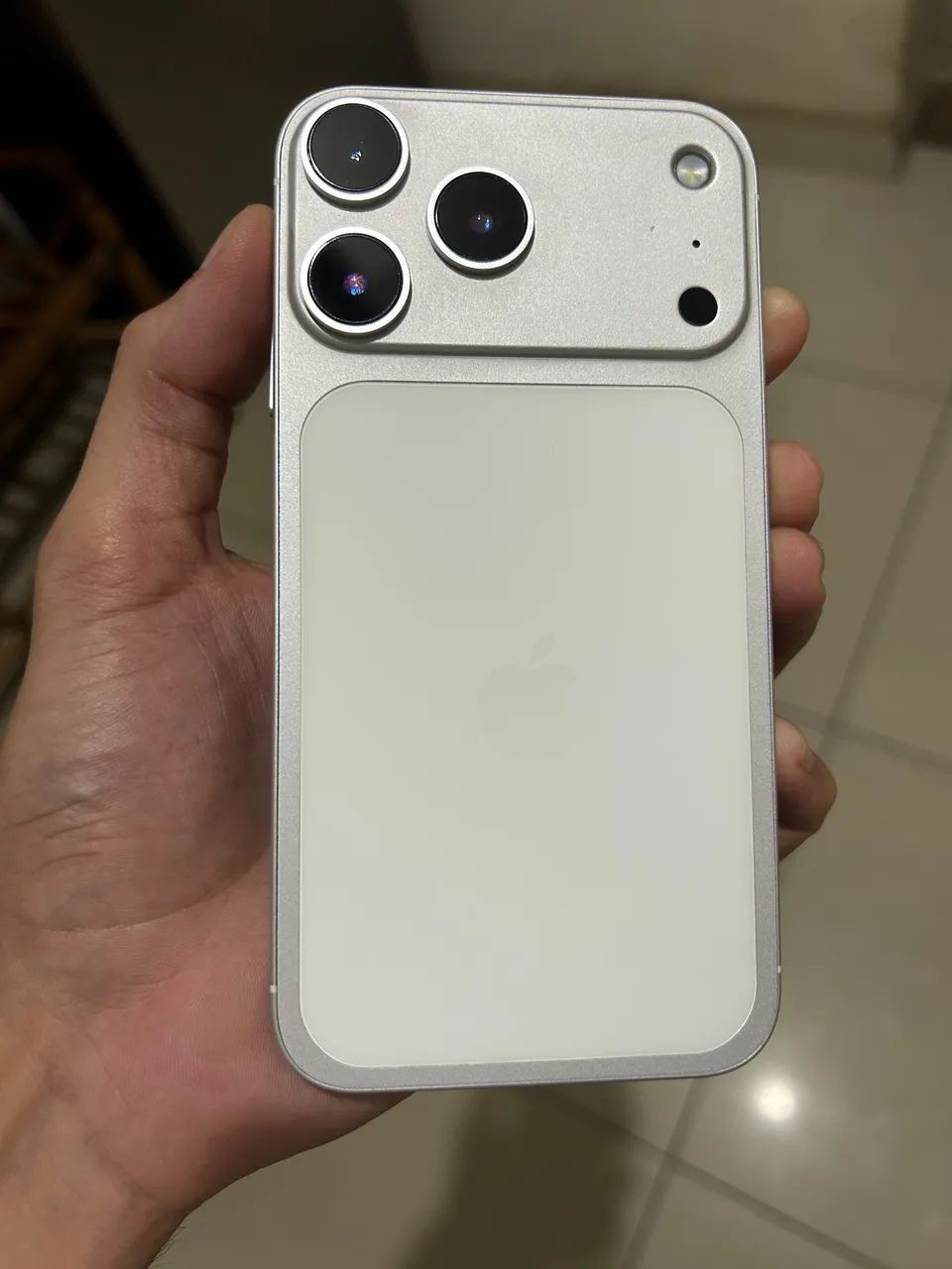 Xr na carcaça do 17 pro !!