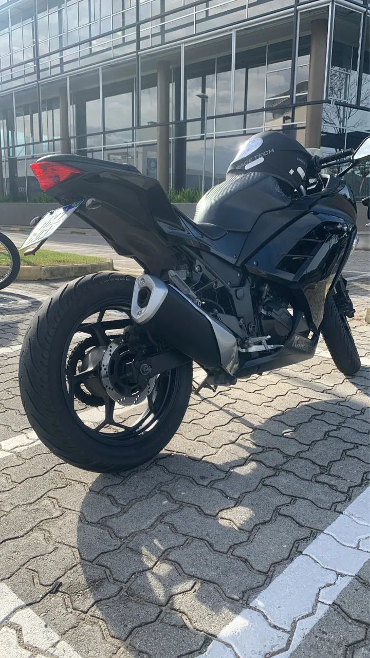 Kawasaki ninja 300 - Foto 2