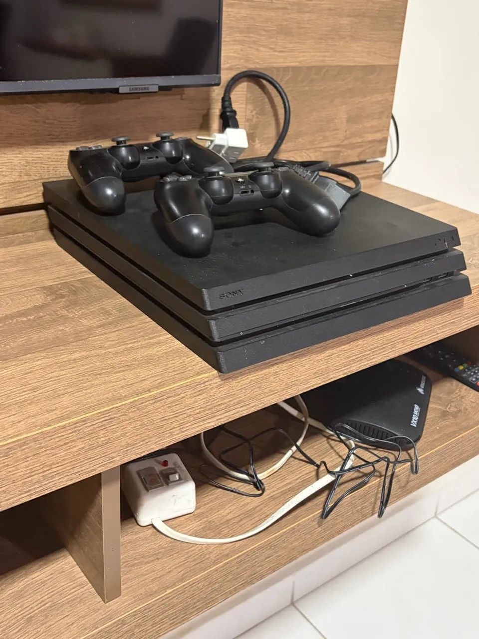 PS4 PRO DESBLOQUEADO