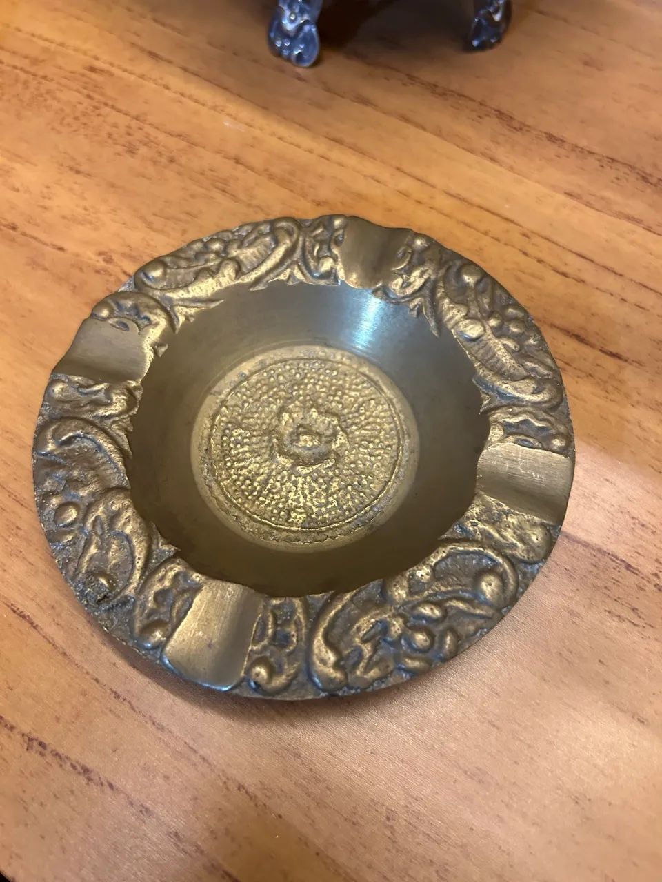 Cinzeiro em bronze 