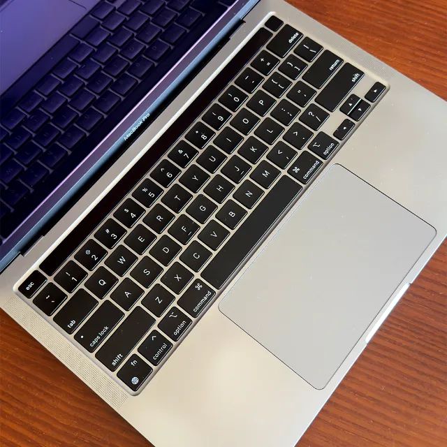 Macbook Pro M1 8gb 512ssd (2020)  - Foto 2