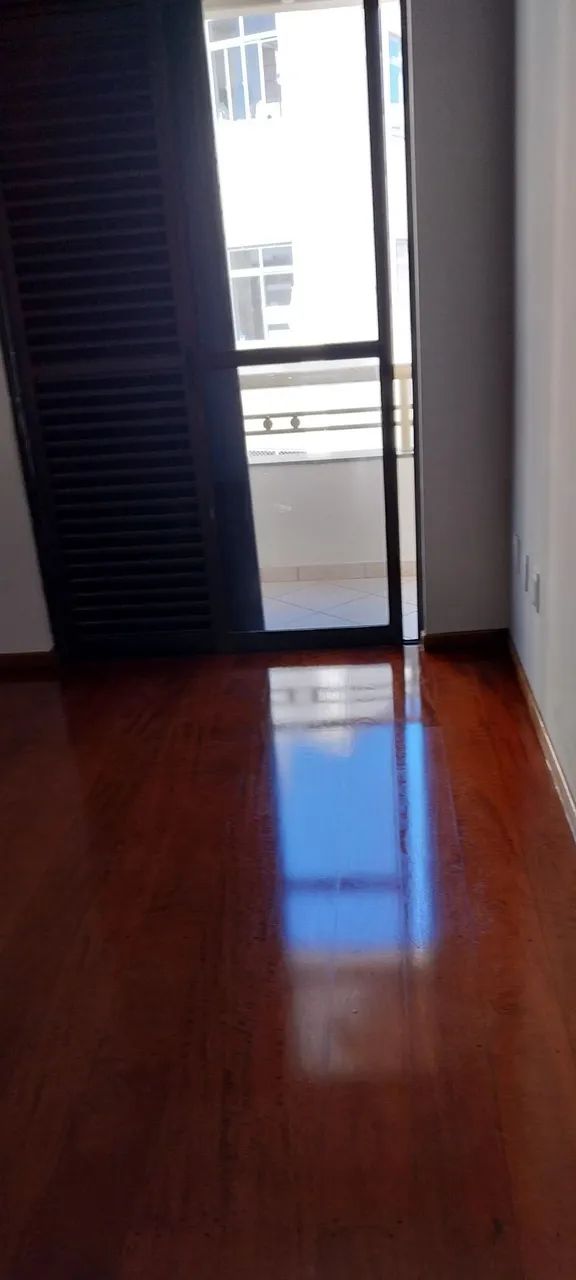 Apartamento  3 dormitórios 