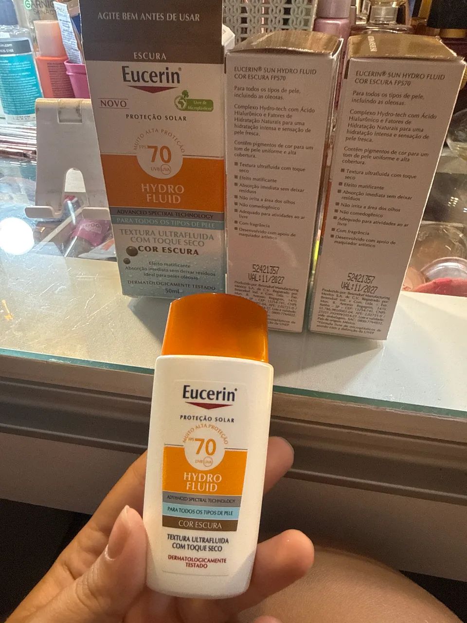 Protetor solar Eucerin - cor escura  - Foto 3
