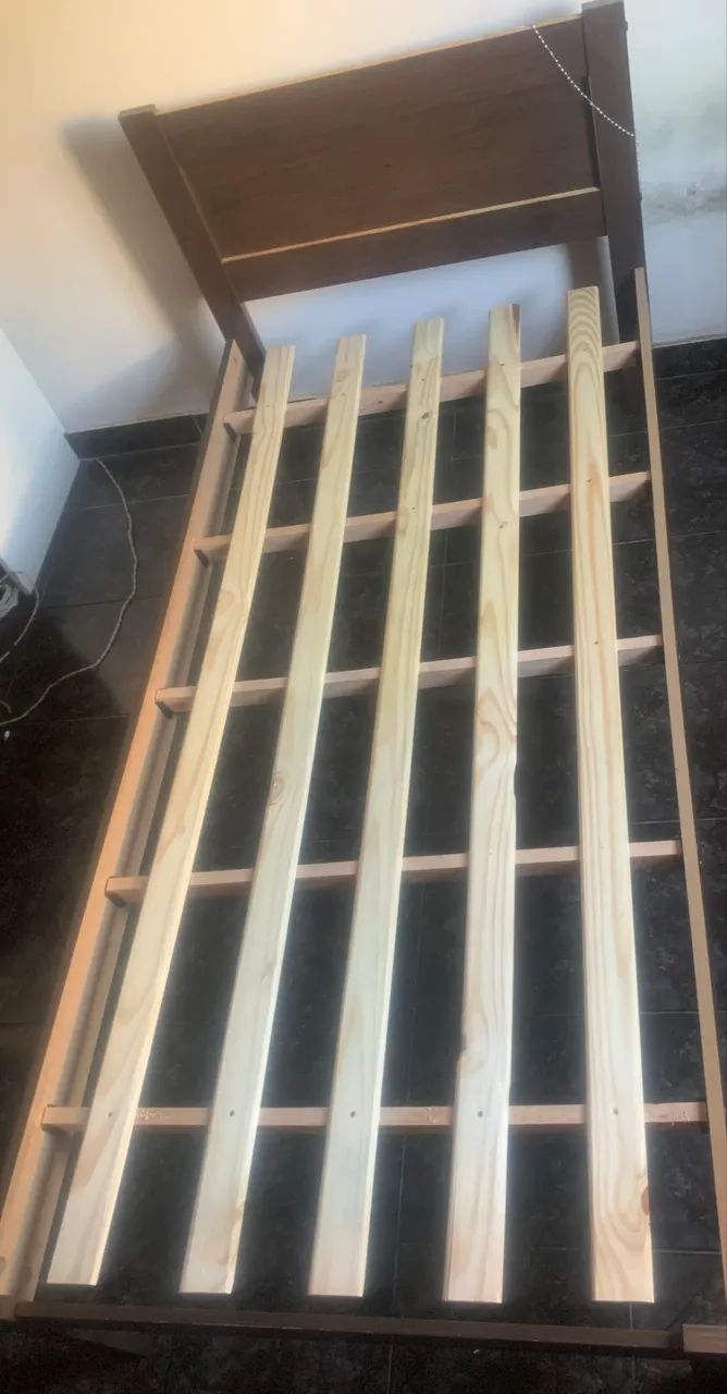 Cama de solteiro com colchão  - Foto 2