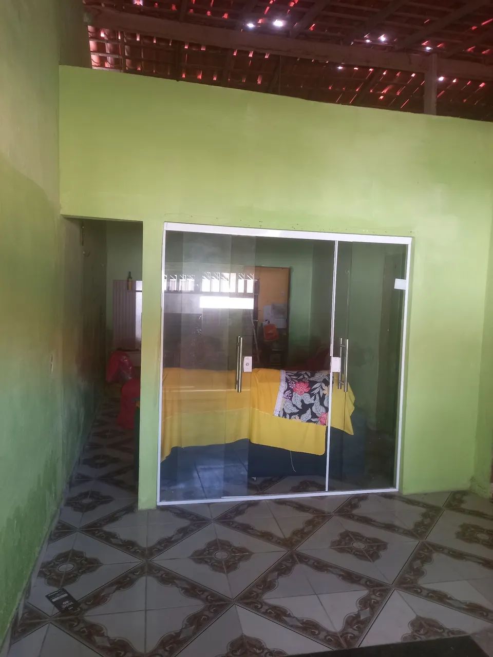Vende se casa na raposa 