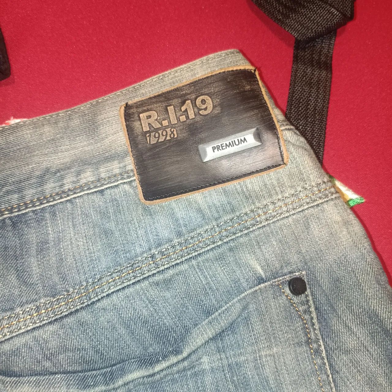 Vendo calça jeans masculina da Ri19  - Foto 3