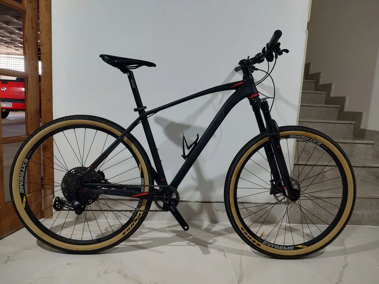 Vendo bicicleta oggi mtb 7.6
