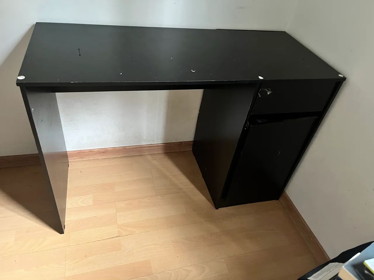 Mesa de Escritório 