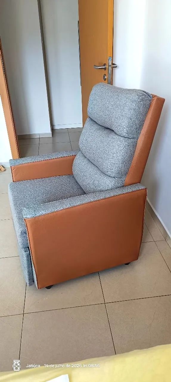 VENDO CADEIRA RETRÁTIL  - Foto 2