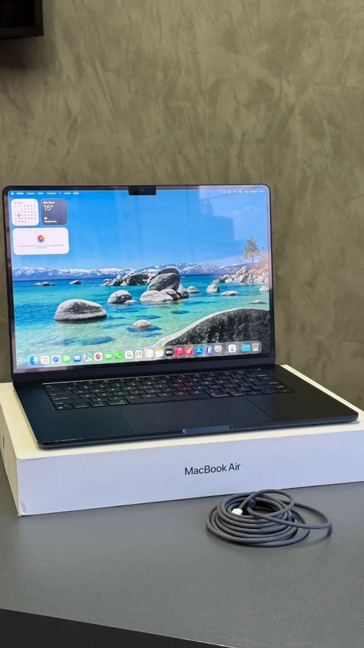 MacBook Air M2 15" 256gb 8gb Meia Noite