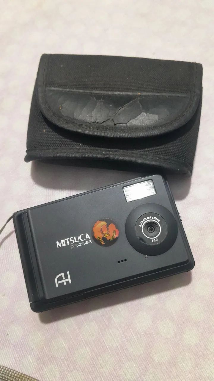 Câmera Digital Compacta Mitsuca
