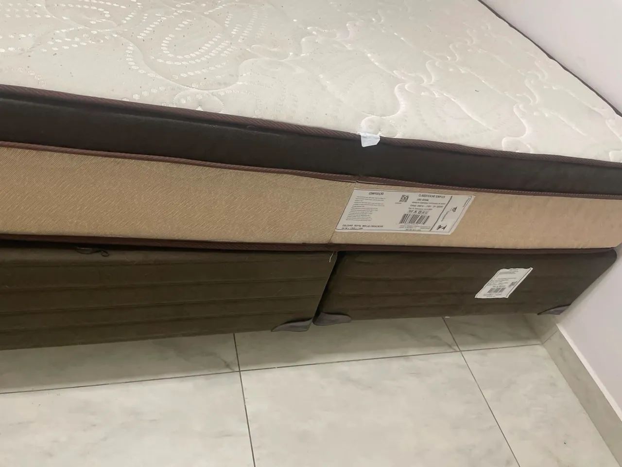 Cama Queen