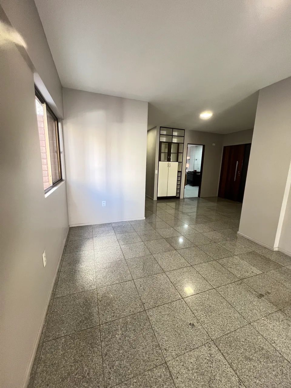 Alugo apartamento 3/4 - 120m2 | Jatiuca - Foto 5