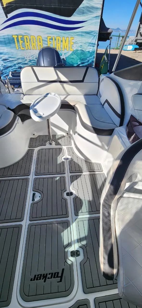FOCKER 215 2015\16 - Foto 5