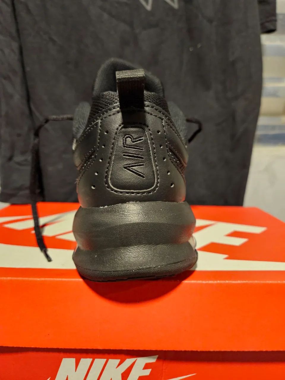 Tenis Nike Air Max AP usado N39 - Foto 3
