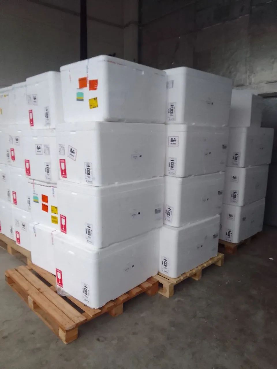 Caixa de isopor 120 Litros - Foto 2