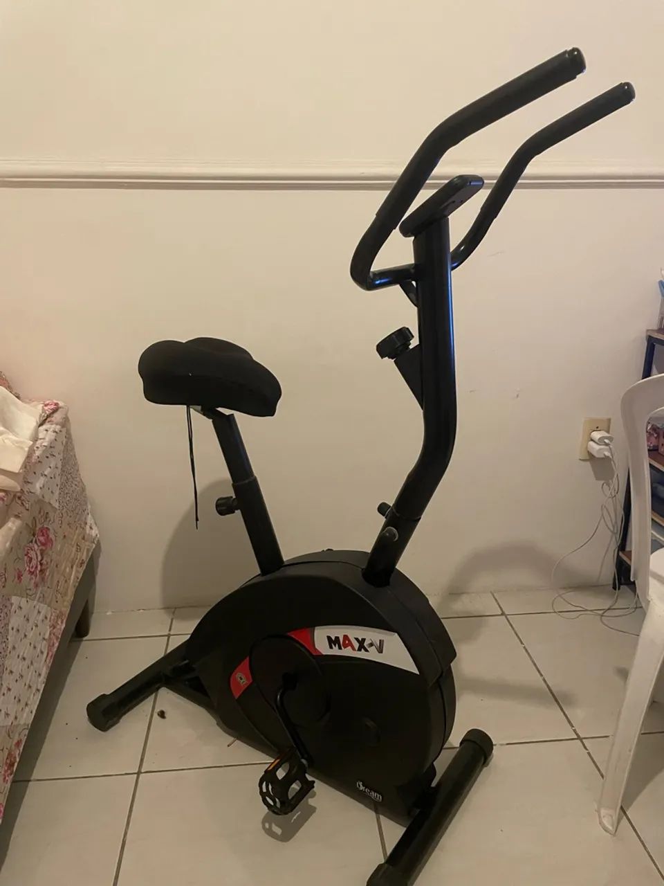 BICICLETA ERGOMÉTRICA - PRA VENDER LOGO
