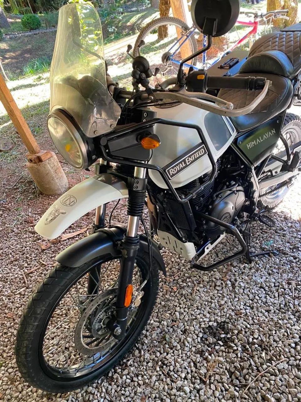 Himalayan 411 com baús metálicos - Foto 2