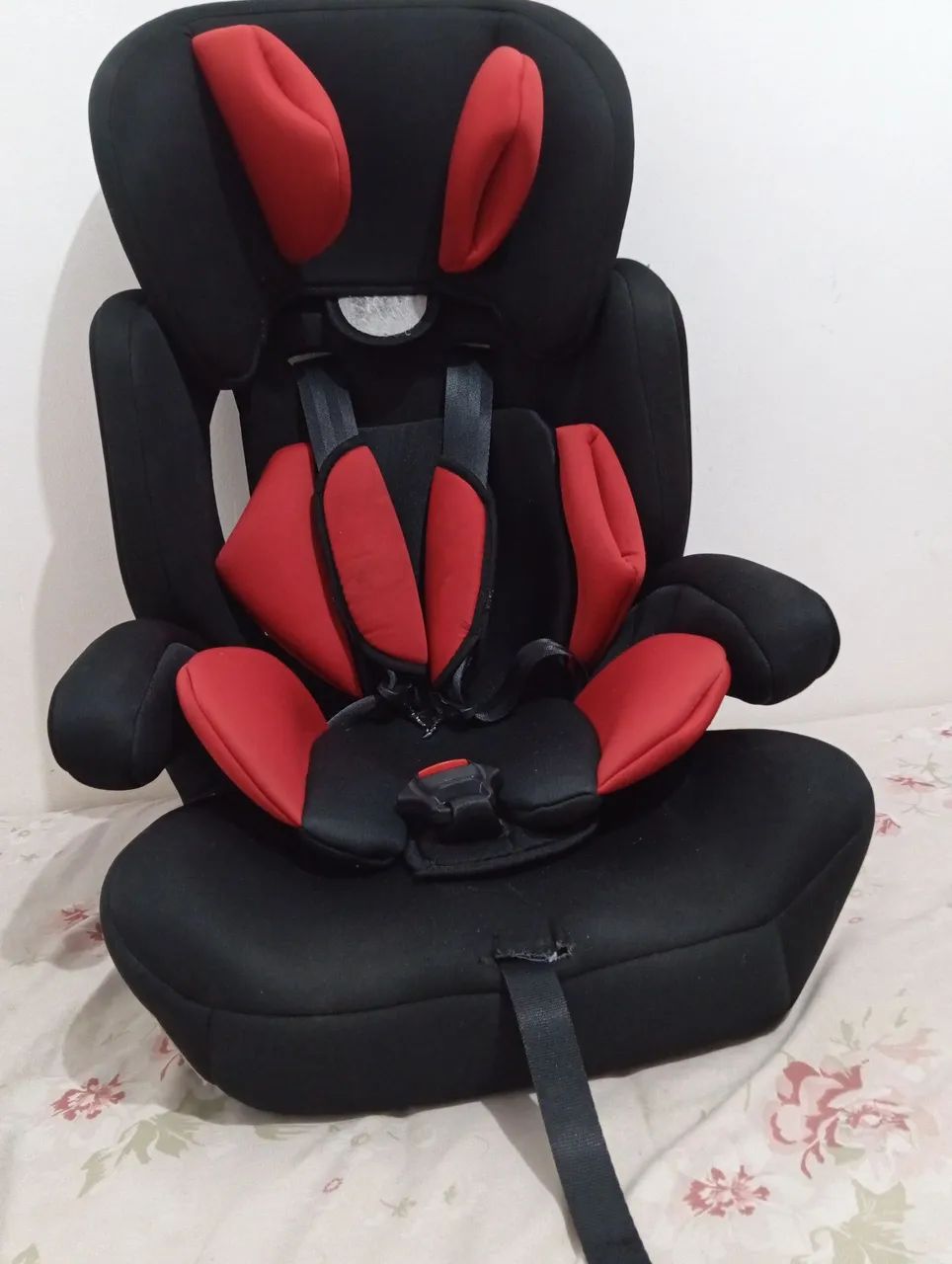 Vendo cadeirinha de transporte infantil.